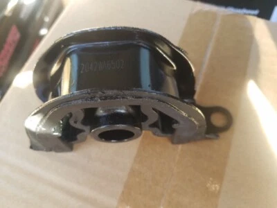  lot of 2 Power Torque Engine Mount A8435 For Honda Civic Cr-v Acura El Integra  - Image 1 of 4