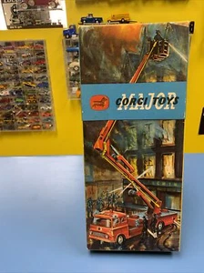 Vintage CORGI Fire Truck Engine 1127 Simon Snorkel Diecast Original Box - Picture 1 of 21