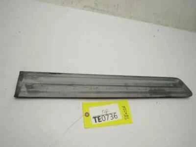 Moldura de puerta CRV 1997 2001 lado del pasajero derecho trasero exterior moldura inferior OEM Foto 1 de 4