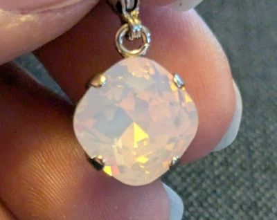 Кулон для гольфа Sabika Rose Water Opal - Изображение 1 из 2