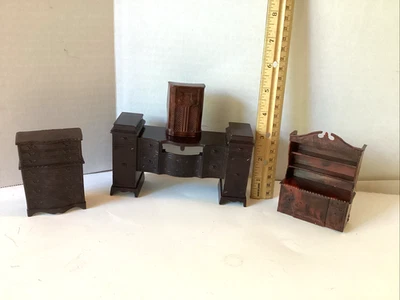 Vintage Renwal Dollhouse Furniture 4 Piece Lot - Image 1 of 4