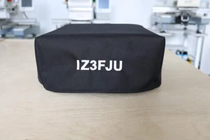CUBIERTA ANTIPOLVO para tu radioaficionado, altavoz, etc. con tu indicativo bordado - Imagen 1 de 8