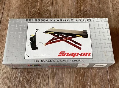 SNAP ON  MID-RISE PLUS LIFT EELR338A  1:8 SCALE DIECAST REPLICA - Image 1 of 2