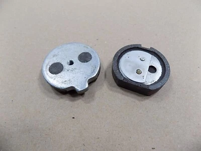 NUEVO JUEGO DE PASTILLAS DE FRENO TRASERO OEM KAWASAKI / 43050-5002 / KZ750 KZ650 KZ900 KZ1000 Foto 1 de 2