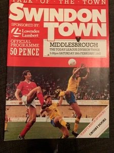 1987 Swindon Town V Middlesborough Football Programme - Picture 1 of 3