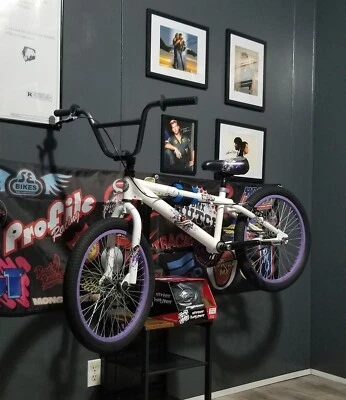 Bicicleta Mongoose Divine 2011 con tapa adicional mejoras BMX Banner Redline Diamondback Foto 1 de 4