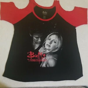 Buffy The Vampire Slayer Buffy & Angel 2016 Fox Ladies Large T Shirt Red/Black - Picture 1 of 6