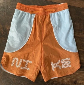 NWT NIKE Big Boys Lightweight Woven Shorts Blue Orange DX50996 MSRP $45 Size XL - Picture 1 of 7