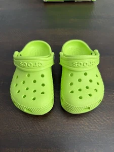 CROCS Classic Clog t Kids Size: C6 New With Defects - Picture 1 of 4
