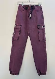 Fashion Nova Women's Multi Pocket Cargo Jeans Stretchy Size 1 Burgundy Purple - Picture 1 of 4