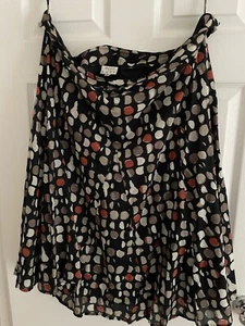 East Summer Skirt Geometric Pattern Size 18 - Picture 1 of 4