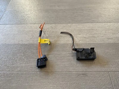 2009-2015 Jaguar Bluetooth Module Connectors Plugs XF XFR X250 For Communication - Image 1 of 2