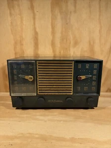 RARE VINTAGE RCA Victor Green Radio 2-XF-933 The Townley 1952 FOR PARTS - Picture 1 of 16