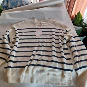 NWT Ladies Umgee Black & Cream Pullover Striped Sweater Size L MSRP $56  - Picture 1 of 6