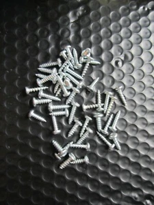 1/8"x 5/8" Stainless Small  Metal Wood Screw Phillips Countersunk Round Head - Picture 1 of 3