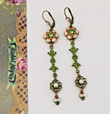 Pendientes Michal Negrin +3" Largo Verde Blanco Cristales Flor Perlas Esmalte Pasarela Foto 1 de 4