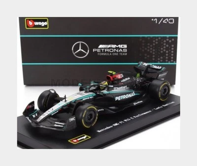 BURAGO 18-38209-H MERCEDES GP - F1 W15 EQ PERFORMANCE TEAM AMG PETRONAS MOTORSPO - Immagine 1 di 2