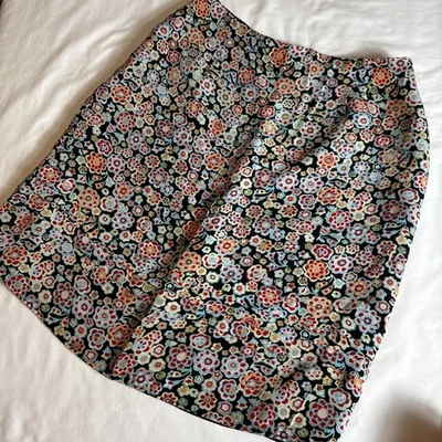 Harolds Women’s Multi-color Pencil Skirt Size 8 100% Silk Lined Pleated EUC - Image 1 of 4