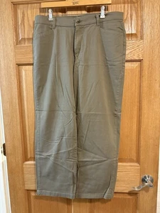 Lee Relaxed Straight Leg Waist Mid-Rise Pants Olive Green Chino Women’s 14 M 14M - Picture 1 of 7