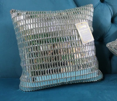 Exquisite Mirror Glass Decorative Pillow (38 x 38 cm) - image 1 of 4