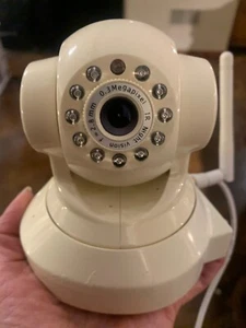 Insteon 75790 Wireless IP Security Camera with Night Vision, White - Picture 1 of 5