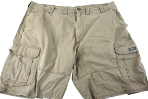 Wrangler Men's 44W x 9L Khaki Cargo Jean Shorts    #D327 - Picture 1 of 5