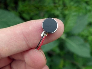 5pcs 10x2.7mm DC3-3.7V Mobile Phone Flat Coin Vibrator Vibrating Vibration Motor - Picture 1 of 6