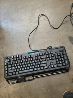 Logitech G910 Orion Spectrum RGB Full Sized Wired Mechanical Gaming Keyboard - Image 1 of 2