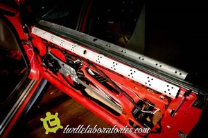 PAIR of BMW E36 COUPE and CONVERTIBLE Door Panel Repair Brackets Card M3 325is - Foto 1 di 4