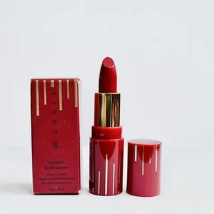 CÓDIGO 8 Lápiz Labial Cremoso Color Brillo en ROARING 20s Tamaño de Muestra Mini 1.2g - Imagen 1 de 5