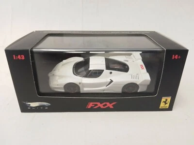 Hot Wheels Elite Ferrari FXX pearl white 2005 1/43 N5610 - Immagine 1 di 2