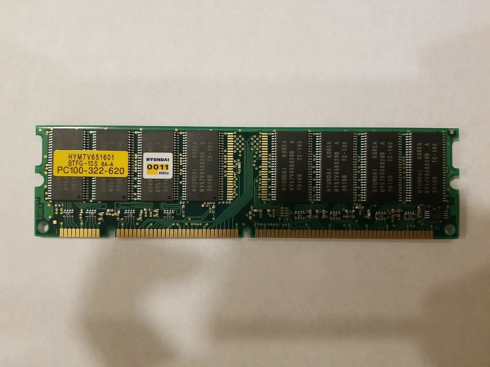 HYUNDAI HYM7V65M1601 128MB PC100-322-620 / IBM 38L2982 144 PIN MEMORY - Image 1 of 2