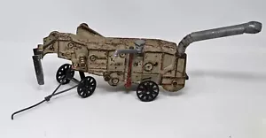 Trilladora de juguete antigua de hierro fundido arcade de 12" de la década de 1920 MCCORMICK DEERING granja en muy buena condición rara - Imagen 1 de 20