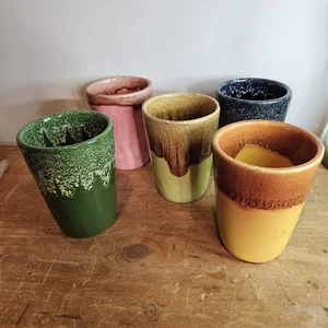 Winart Pottery USA Vintage Set Of 5 Mixed Colors Drip Glaze Tumblers - Picture 1 of 10