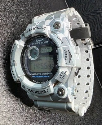 GW-200CF-7JF ADDICT G-Shock Frogman Limited Edition - Image 1 of 4