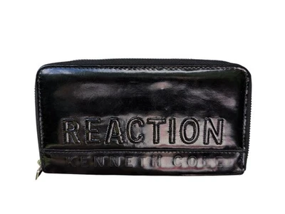 Portatarjetas billetera Kenneth Cole Reaction negra con cremallera para mujer Foto 1 de 4