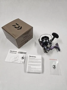 Daiwa Regal LT Spinning Fishing Reel LT4000D-CXH - Picture 1 of 9