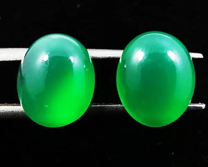 Par de cabujones de ónix verde 100 % natural de 6,00 quilates con forma ovalada de piedras preciosas sueltas. - Imagen 1 de 4