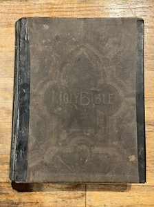 Vintage 1800s FAMILY HOLY BIBLE SELF PRONOUNCING EDITION OLD AND NEW TESTAMENTS - Foto 1 di 15