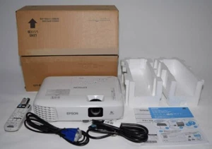 SEIKO EPSON EB-E01 business projector white home appliance brand NEW - Picture 1 of 11
