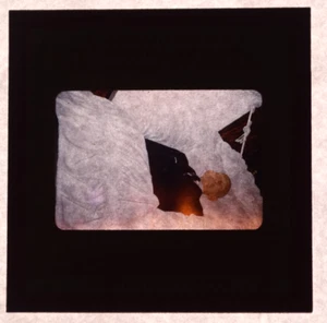 1954 35MM diapositiva foto uomo defunto cofanetto funerale veduta - Foto 1 di 2