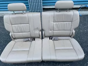01-07 Sequoia Taupe Leather 3rd Row Left & Right Seat Set Headrests Track OEM - Bild 1 von 12