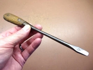 Vintage Tobrin No. 5 Perfect Handle Style Screwdriver 9 3/4" Nice'n'Clean! - Picture 1 of 7