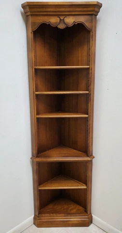 Ethan Allen Corner Cabinet French Country Hutch Display Shell Carved Fin. 236 B Cover