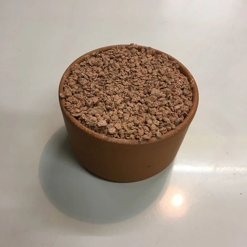 Pickstein im Tonnapf für Tauben 1Stück Ã  400g - Bild 1 von 1