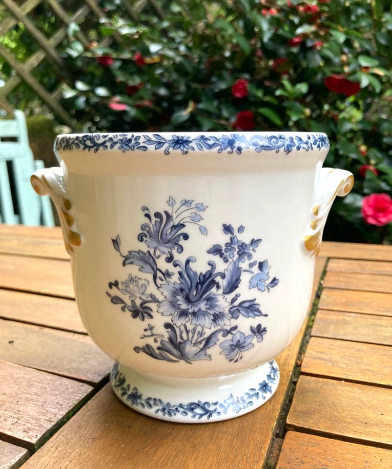 Vista Alegre Portugal Cache Pot Jardiniere Planter Blue Floral Floral & Gilt - Image 1 of 4