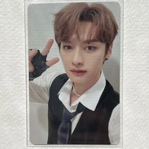 Lee Know Stray Kids Christmas Evel Photocard PC Trading Card SKZ Plaid Tie Minho - Picture 1 of 2