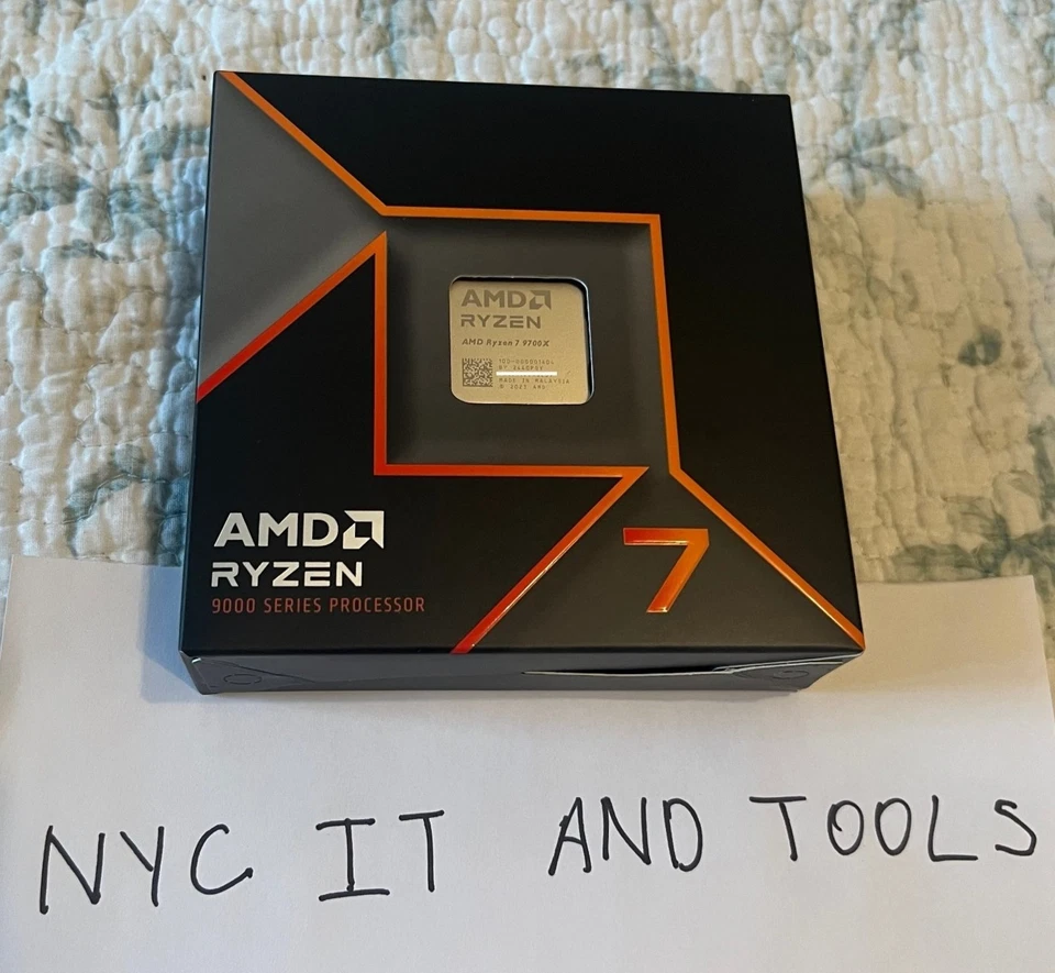 AMD Ryzen 7 9700x Processor (5.5 GHz, 8 Cores, LGA 1718/Socket AM5) NEW, Sealed - Image 1 of 1