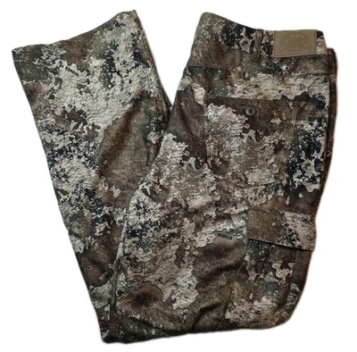 CABELA’S PERFORMANCE LIGHTWEIGHT STRATA MENS PANTS CAMO TRUE-TIMBER SIZE 38 TALL - Image 1 of 4