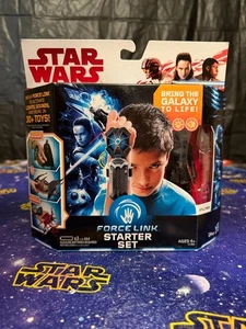 STAR WARS -Hasbro ForceLink Starter Set & Kylo Ren 3,75" Figure NUOVO DI ZECCA! BELLO! - Foto 1 di 3